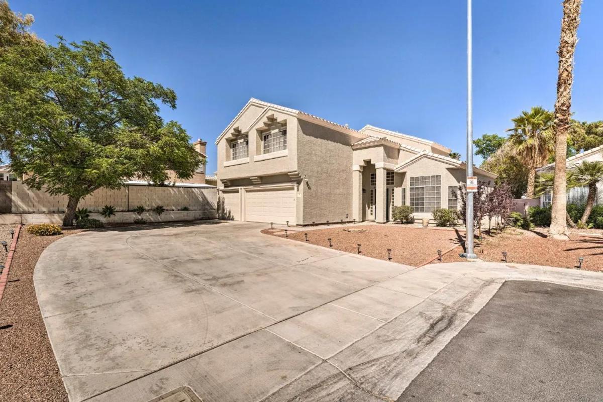 A Beautiful House With Hot Tub, Grill & Games! Villa Las Vegas Exteriör bild