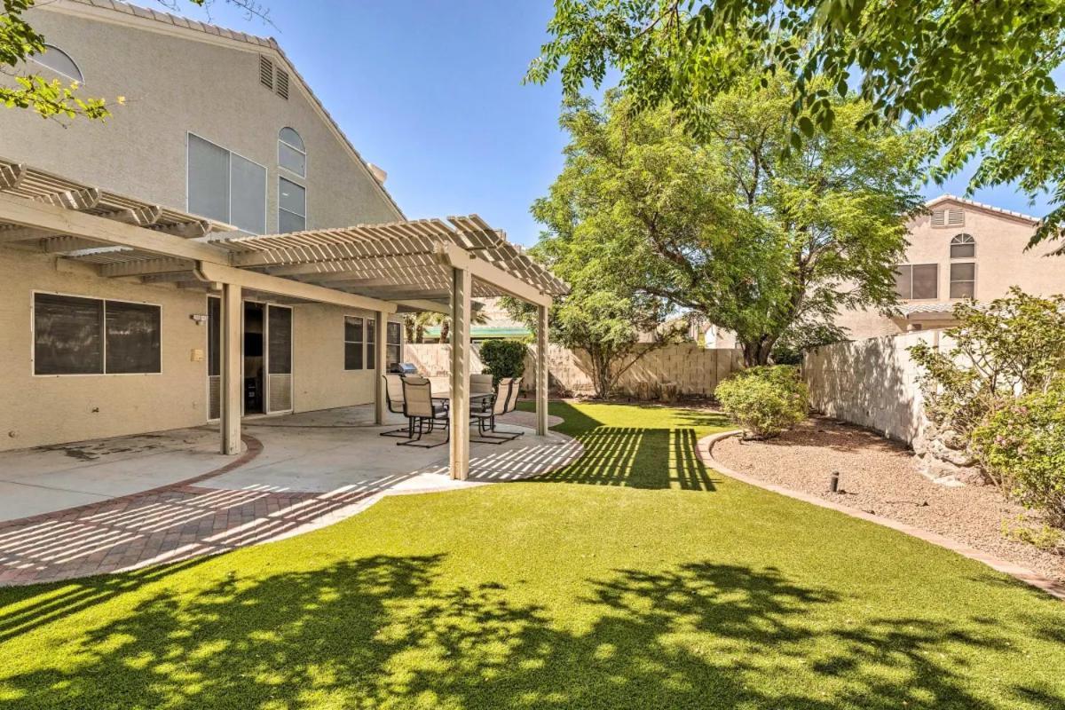 A Beautiful House With Hot Tub, Grill & Games! Villa Las Vegas Exteriör bild